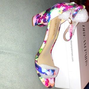 Brand new flower design open toe heels
